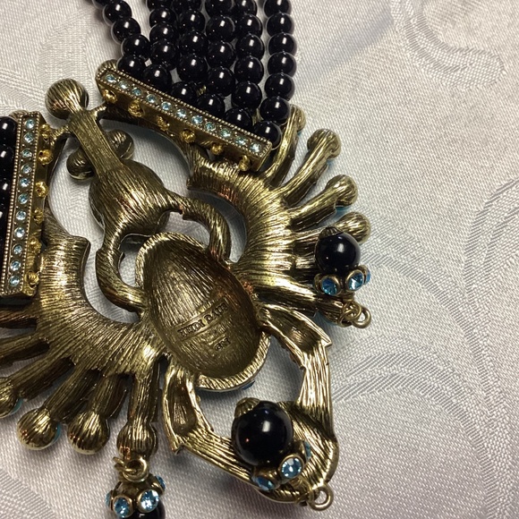 HEIDI DAUS  Stunning SCARAB “ FAR CRY FROM SHY “ BOXED NECKLACE. NIB - Picture 10 of 11